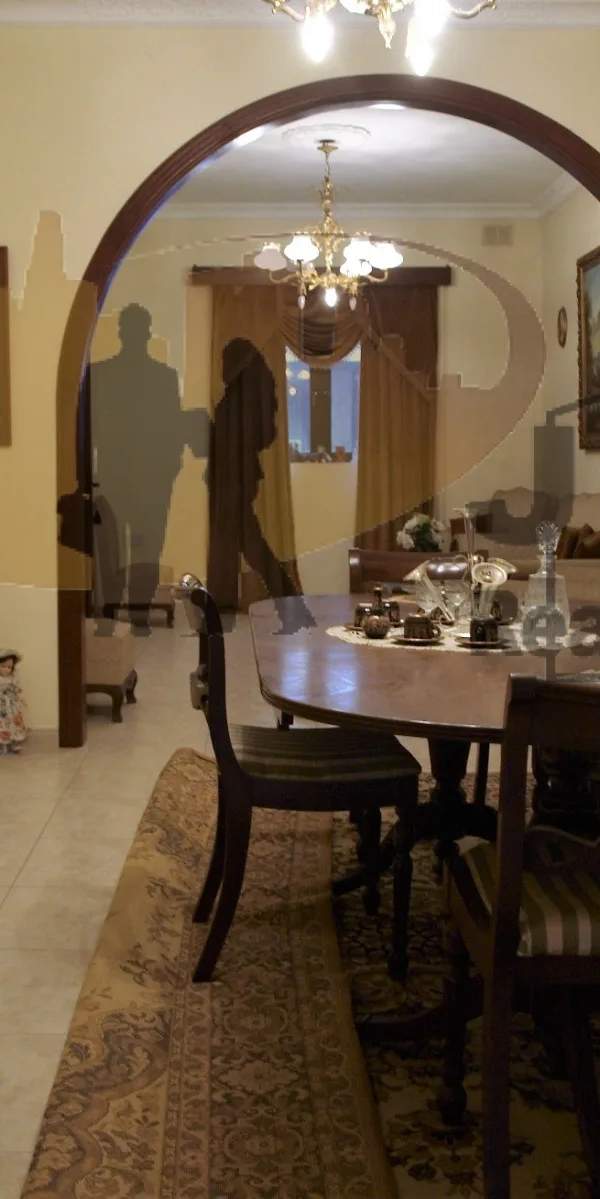 Pieta large partly furnished 3/4 bedroom apartment with airspace