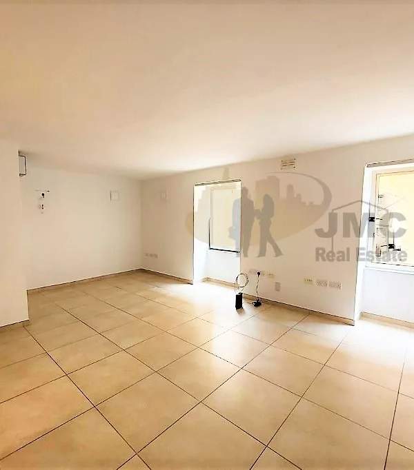 Valletta 100SQM office