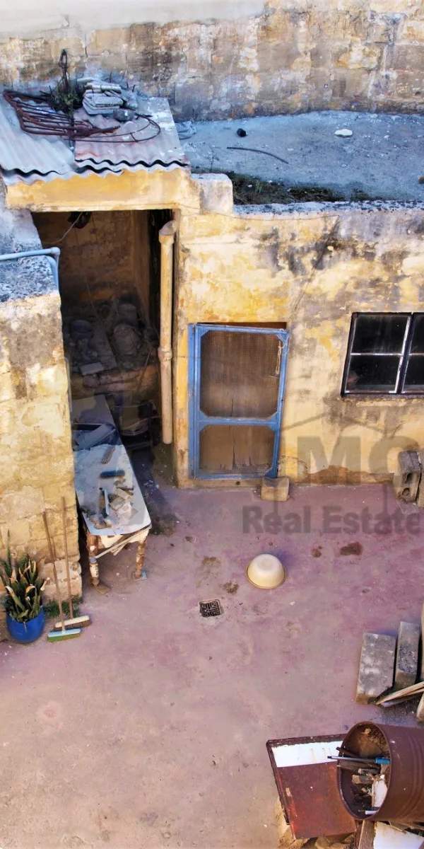 Qormi house of character