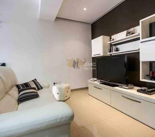 Swieqi 2 double bedroom maisonette