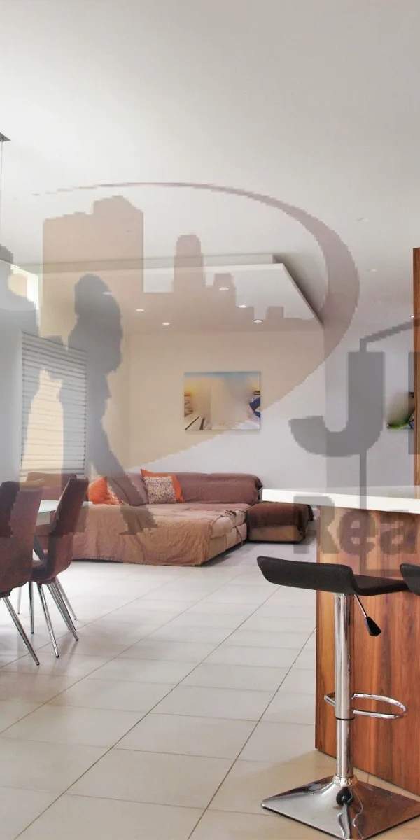 Zebbug (Malta) ready to move into 3 bedroom maisonette with garage