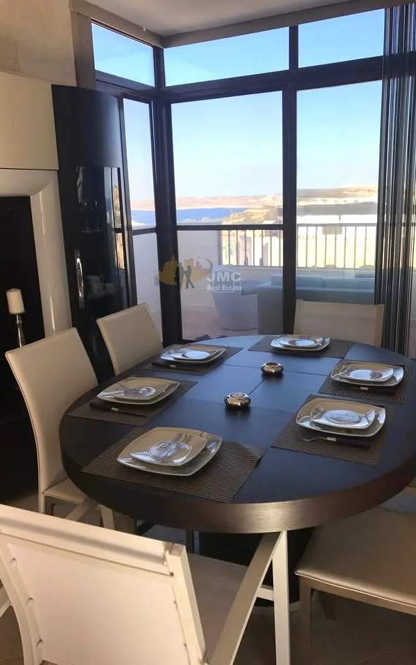 Ghajnsielem (Gozo) furnished penthouse