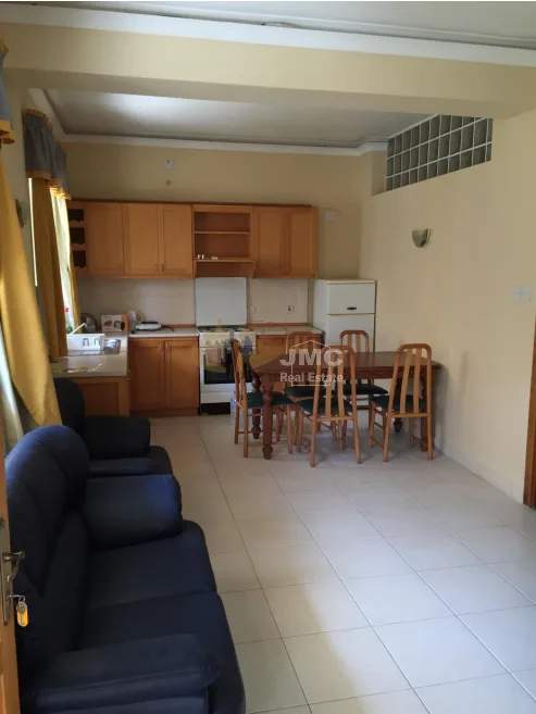 St.Julians fully furnished ground floor apartment