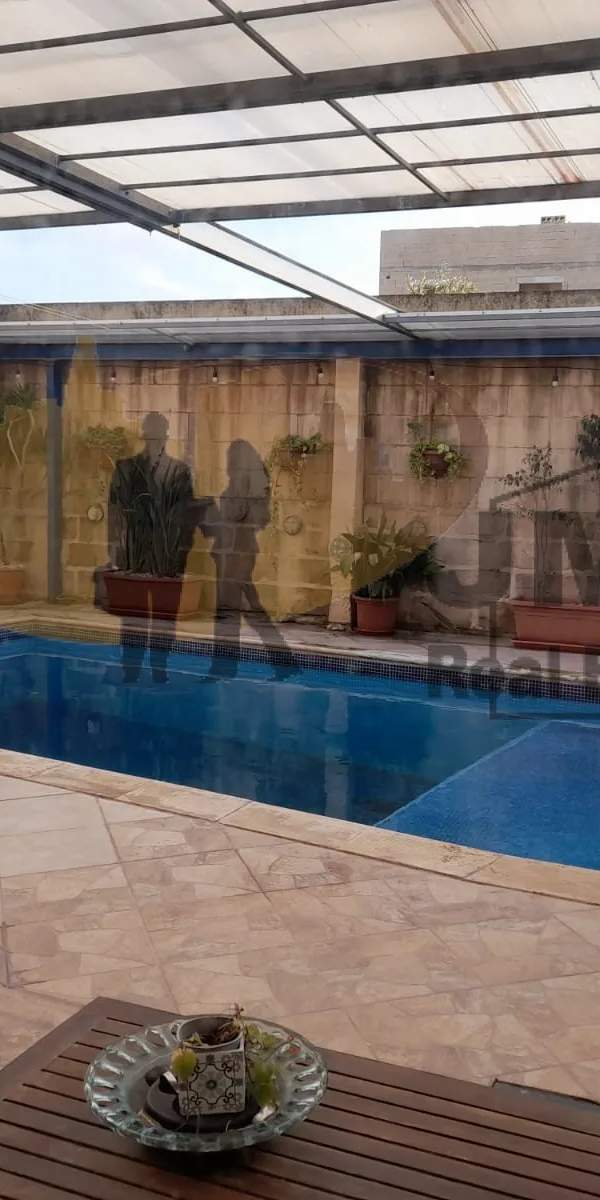 Zurrieq large house of character with pool & garage