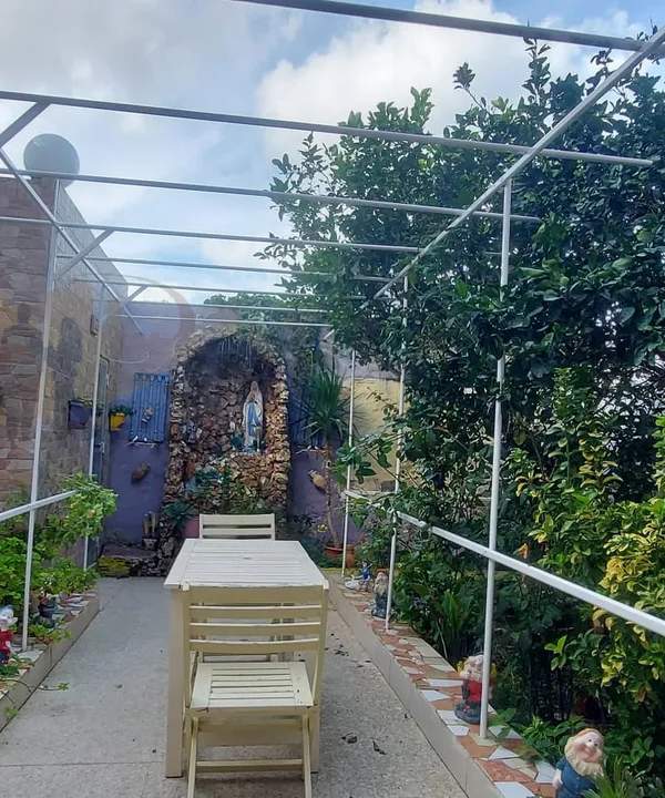 Xghajra partly furnished 3 bedroom townhouse with garage
