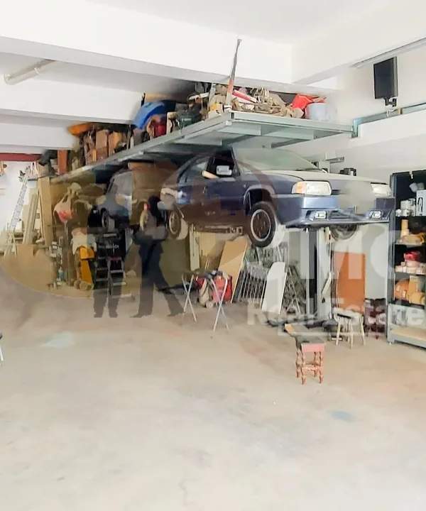 Qormi street level 165sqm garage