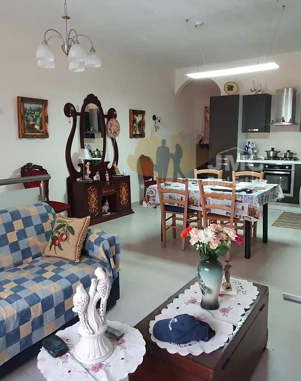 Marsascala furnished 3 bedroom maisonette