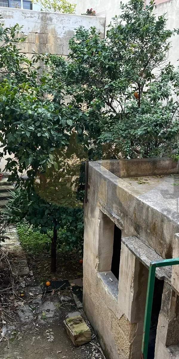 Qormi 2 bedroom maisonette with garden