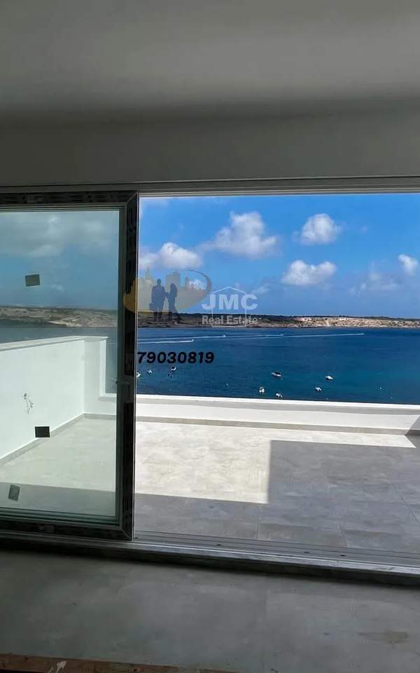 Mellieha-Ghadira finished 3-bedroom penthouse with sea view
