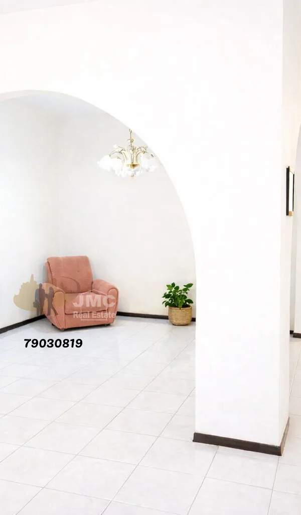 Fgura 2-Bedroom Ground Floor Maisonette
