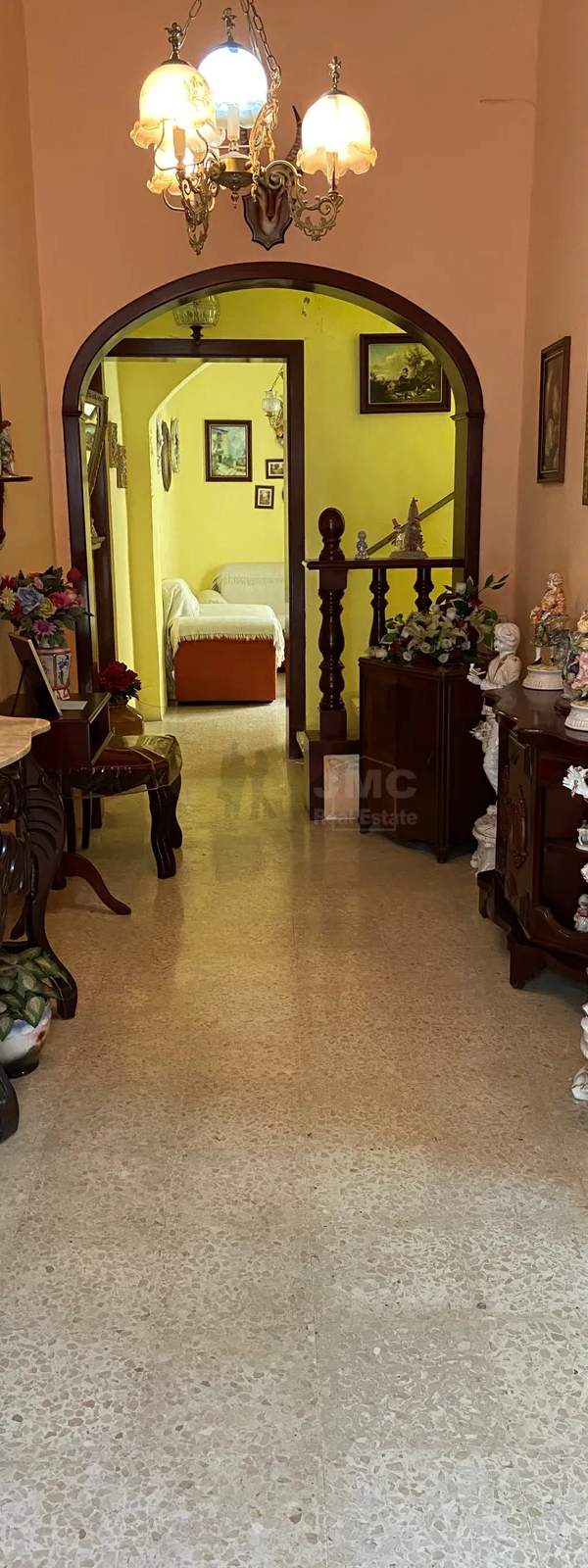 Qormi 4 bedroom townhouse with garage
