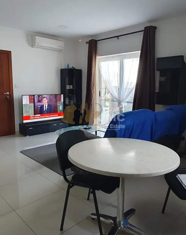 Santa Venera partly furnished 1-bedroom apartment with garage